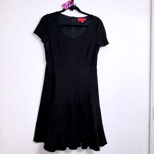 Lavia Black Short Sleeve Fit Flare Midi Dress Made in Italy Textured Hem Large
